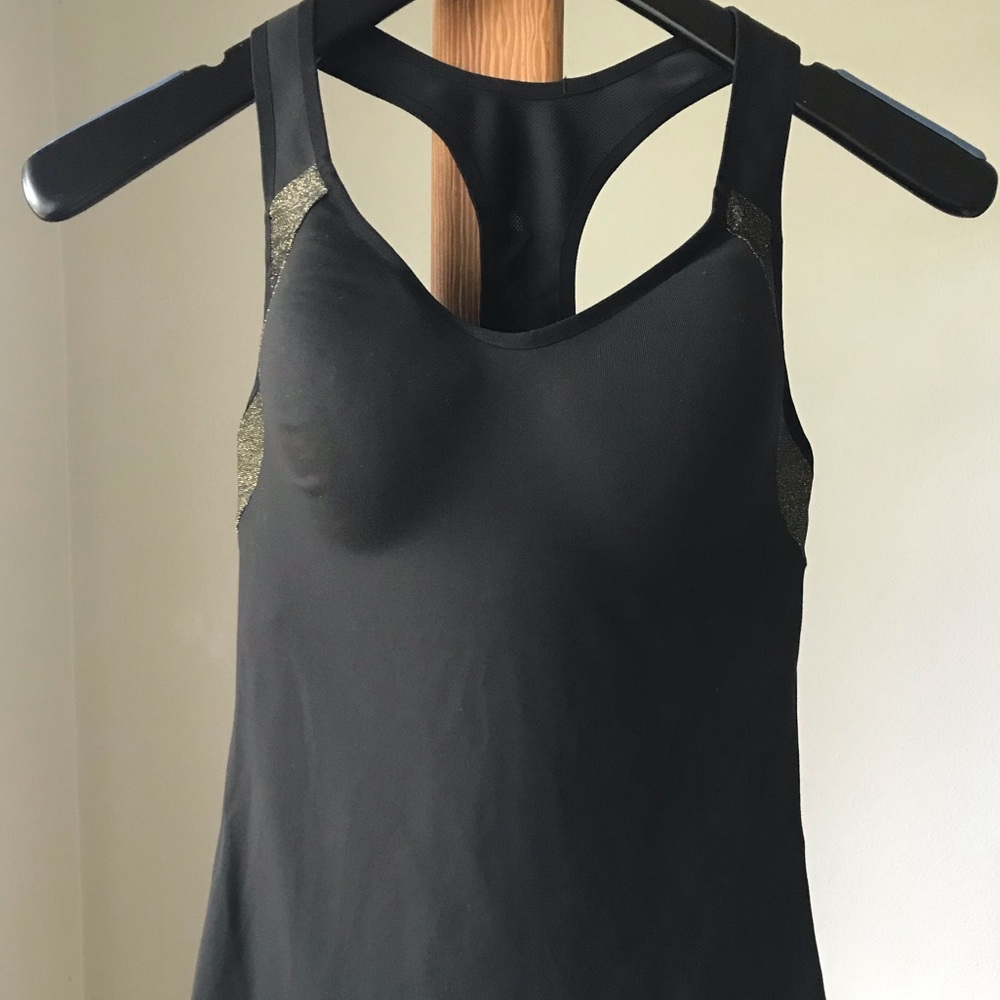 VSX Black/Gold Workout Top